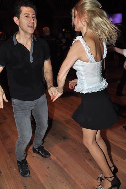 min 2014 12 21 station danse 086
